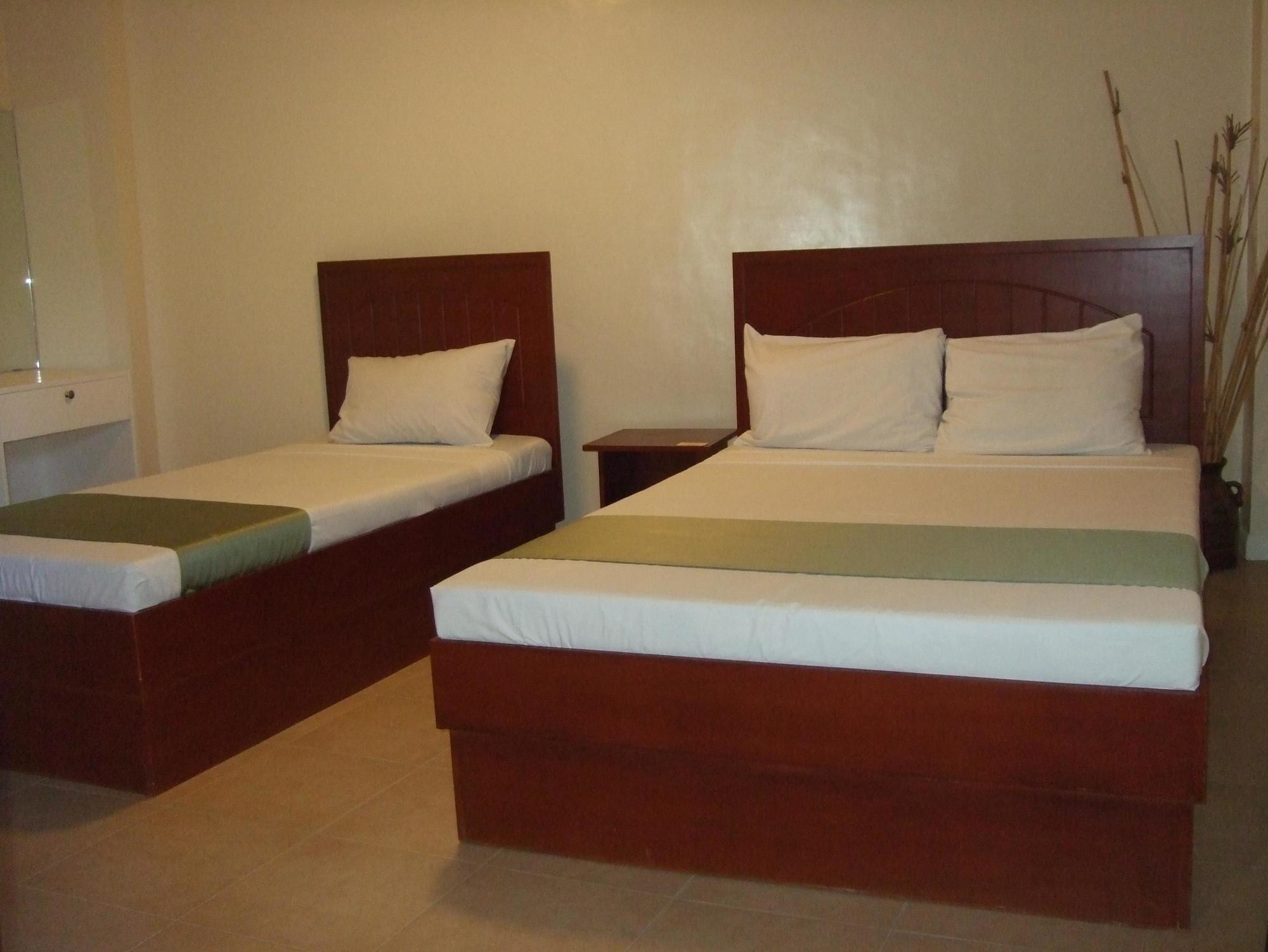 La Esperanza Hotel Kalibo Buitenkant foto