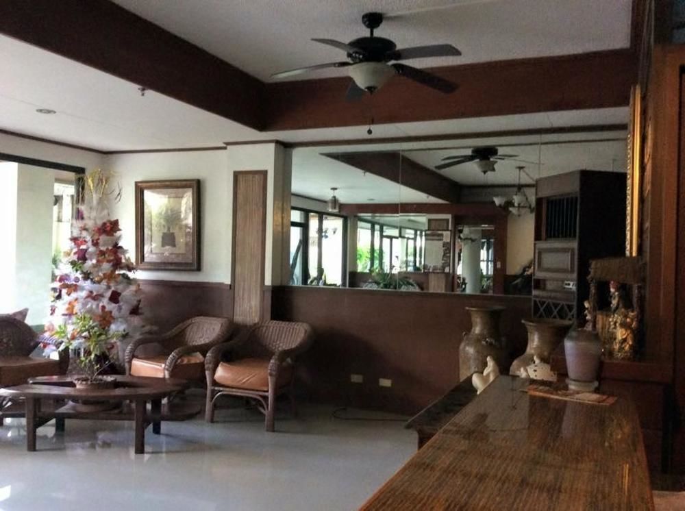 La Esperanza Hotel Kalibo Buitenkant foto