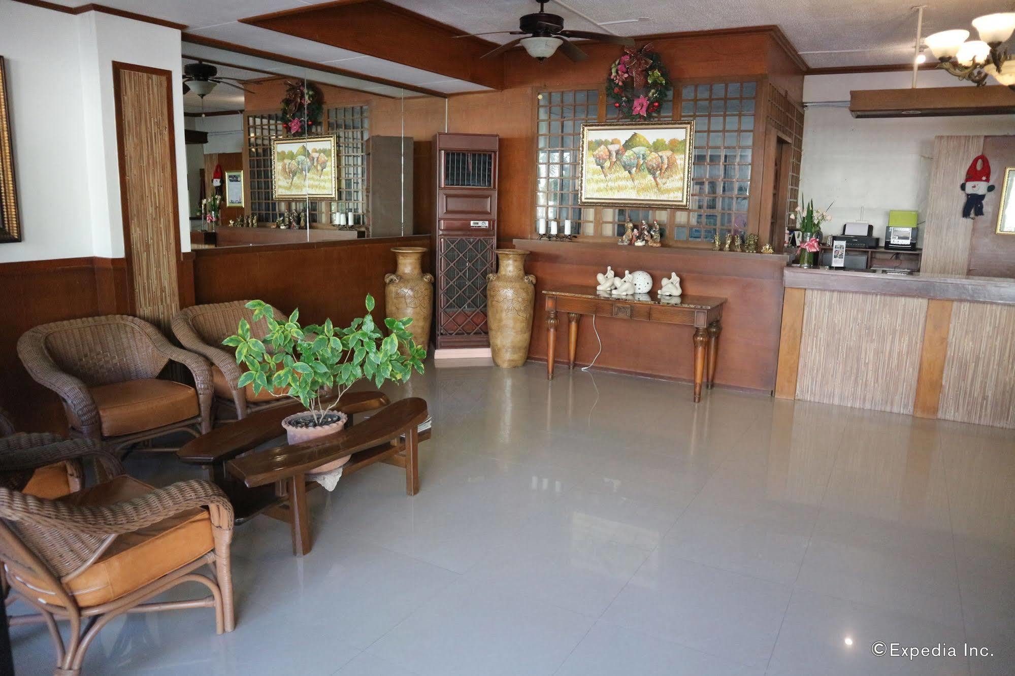 La Esperanza Hotel Kalibo Buitenkant foto