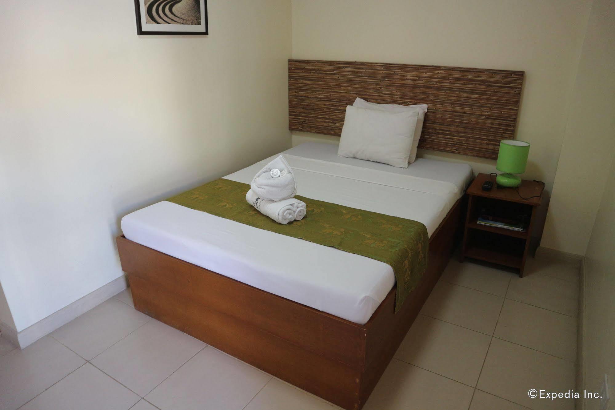 La Esperanza Hotel Kalibo Buitenkant foto