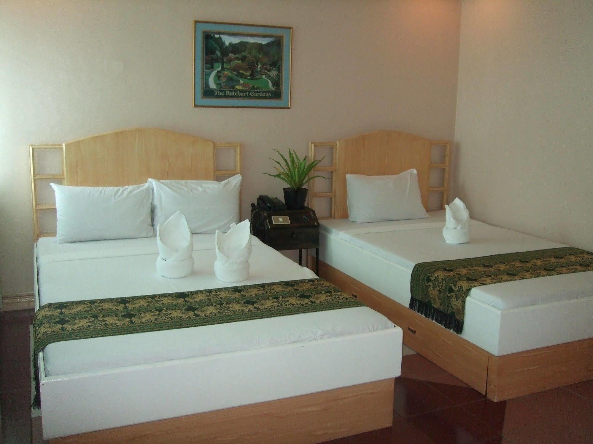 La Esperanza Hotel Kalibo Buitenkant foto