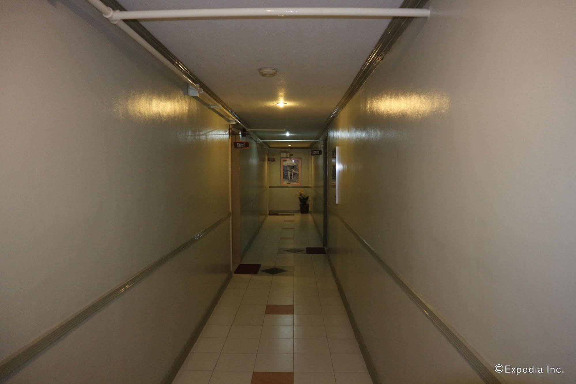 La Esperanza Hotel Kalibo Buitenkant foto