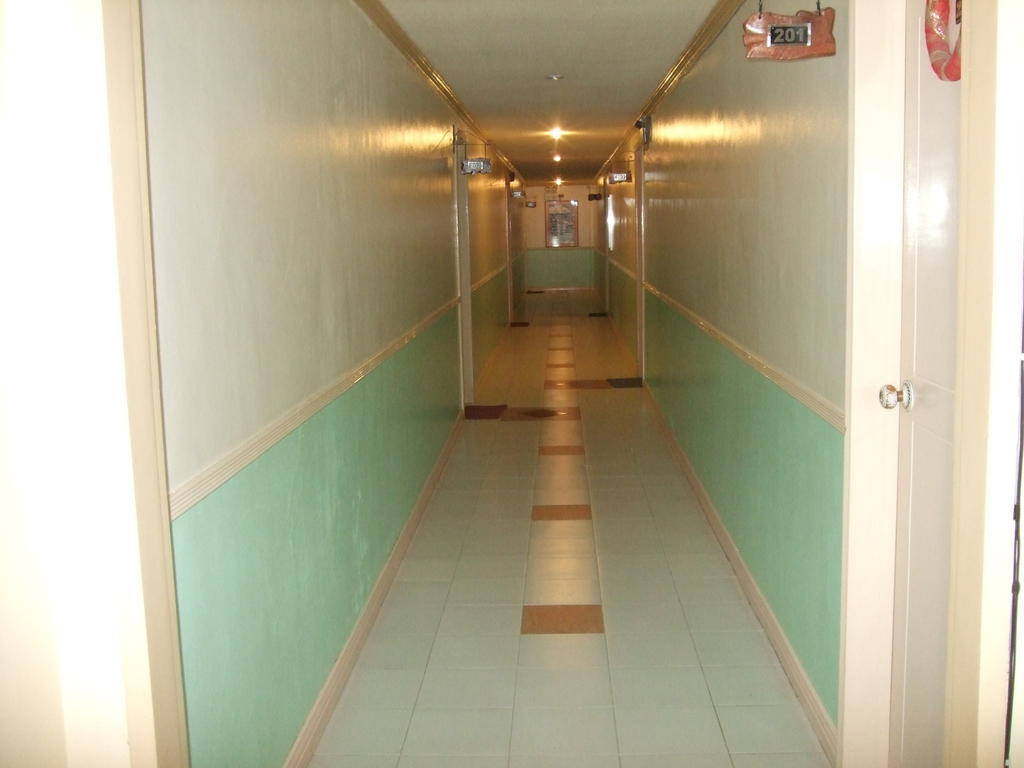 La Esperanza Hotel Kalibo Buitenkant foto